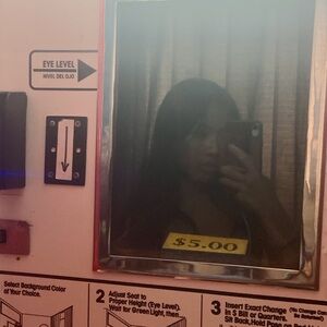 Meet your Posher, Alie